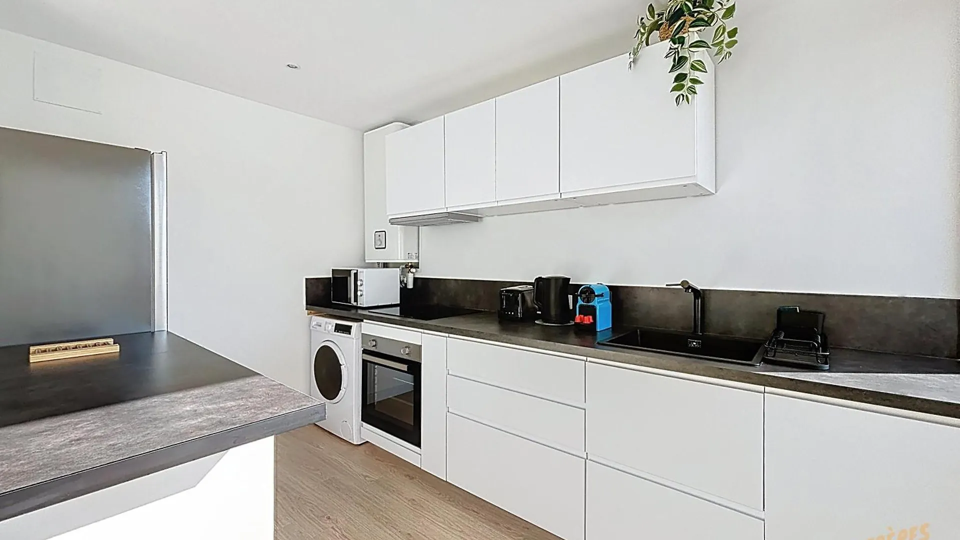 Bel Appartement Au Vallon Des Auffes - Les Freres De La Loc' Marseille 0*,